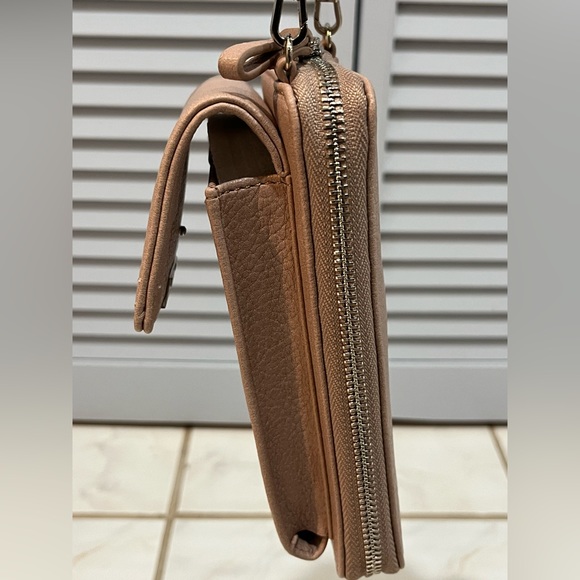 Bentley Travel Crossbody Purse - Picture 6 of 10